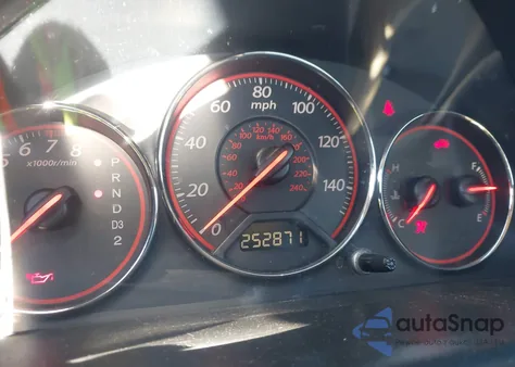 2004 Honda Civic Vp из США, поврежденный, VIN 1HGES16304L012467